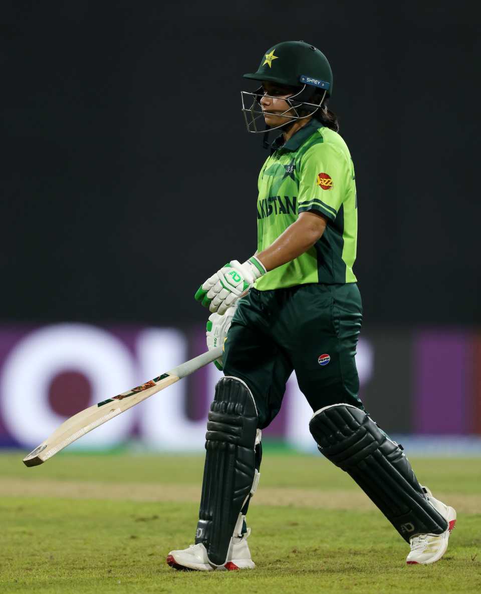 A game that started with 'how good is this' ended with 'how did that happen' for Fatima Sana, Australia vs Pakistan, Women's ODI World Cup, Colombo, October 8, 2025