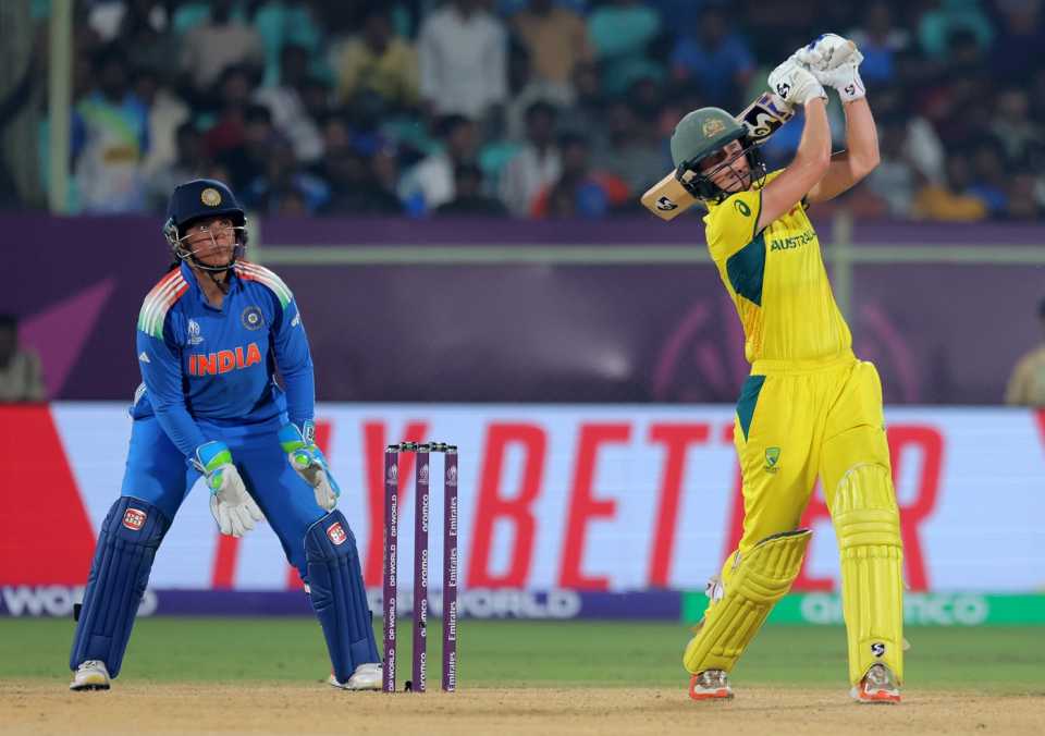 Ellyse Perry went straight and long to seal an incredible win for Australia, India vs Australia, Women's ODI World Cup, Visakhapatnam, October 12, 2025