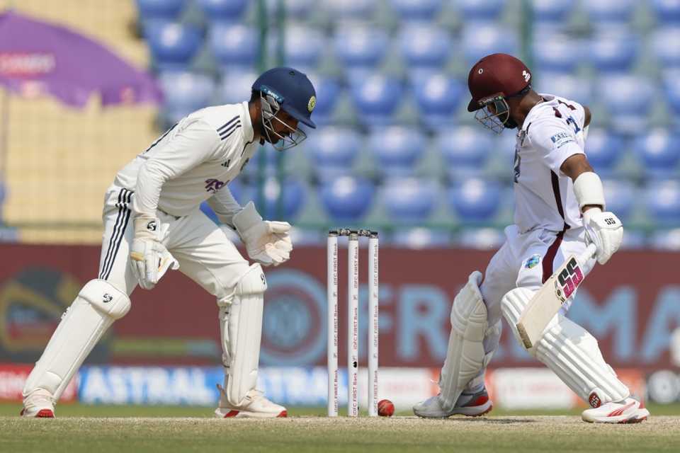 Matter of millimetres... Kuldeep Yadav got very close to ending Shai Hope's innings, India vs West Indies, 2nd Test, Delhi, 4th Day, October 13, 2025