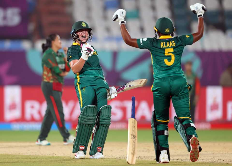 Nadine de Klerk and Masabata Klaas celebrate a thrilling win, Bangladesh vs South Africa, Women's ODI World Cup, Visakhapatnam, October 13, 2025