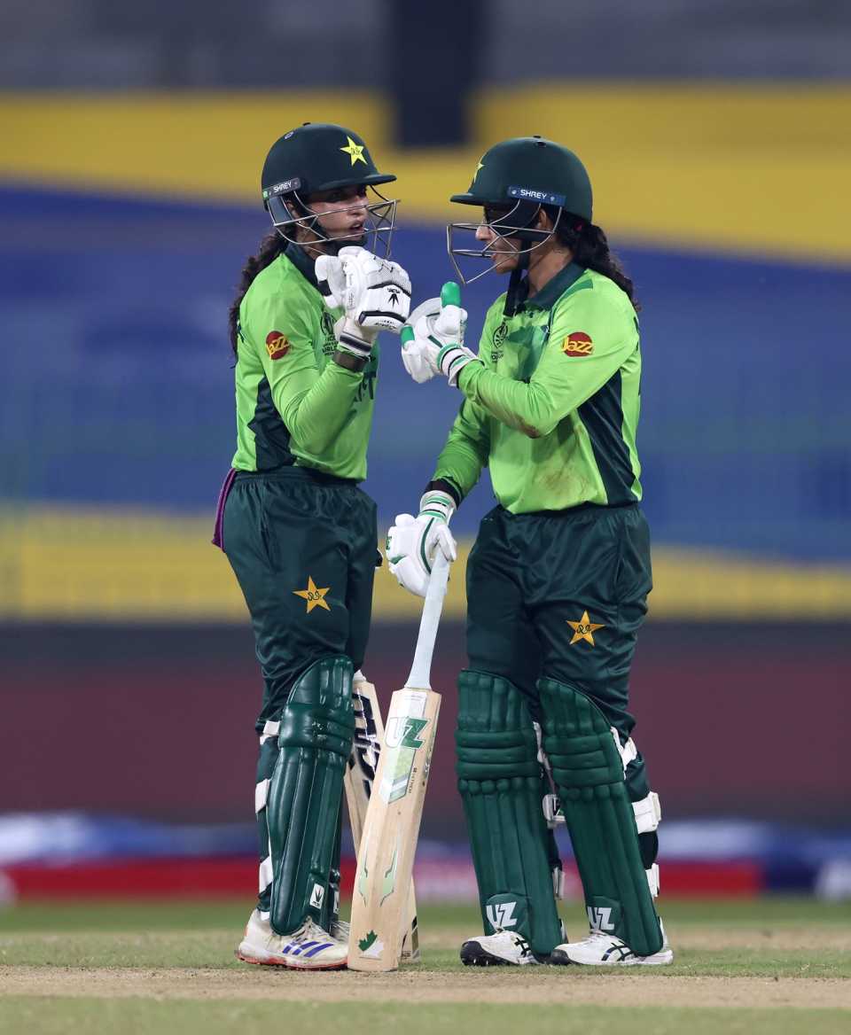 Omaima Sohail and Muneeba Ali got Pakistan off to a steady start, England vs Pakistan, Women's World Cup, Colombo, October 15, 2025