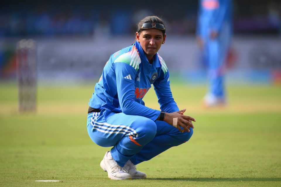 Harmanpreet Kaur reacts as things just don't go to plan, India vs England, Women's ODI World Cup, Indore, October 19, 2025