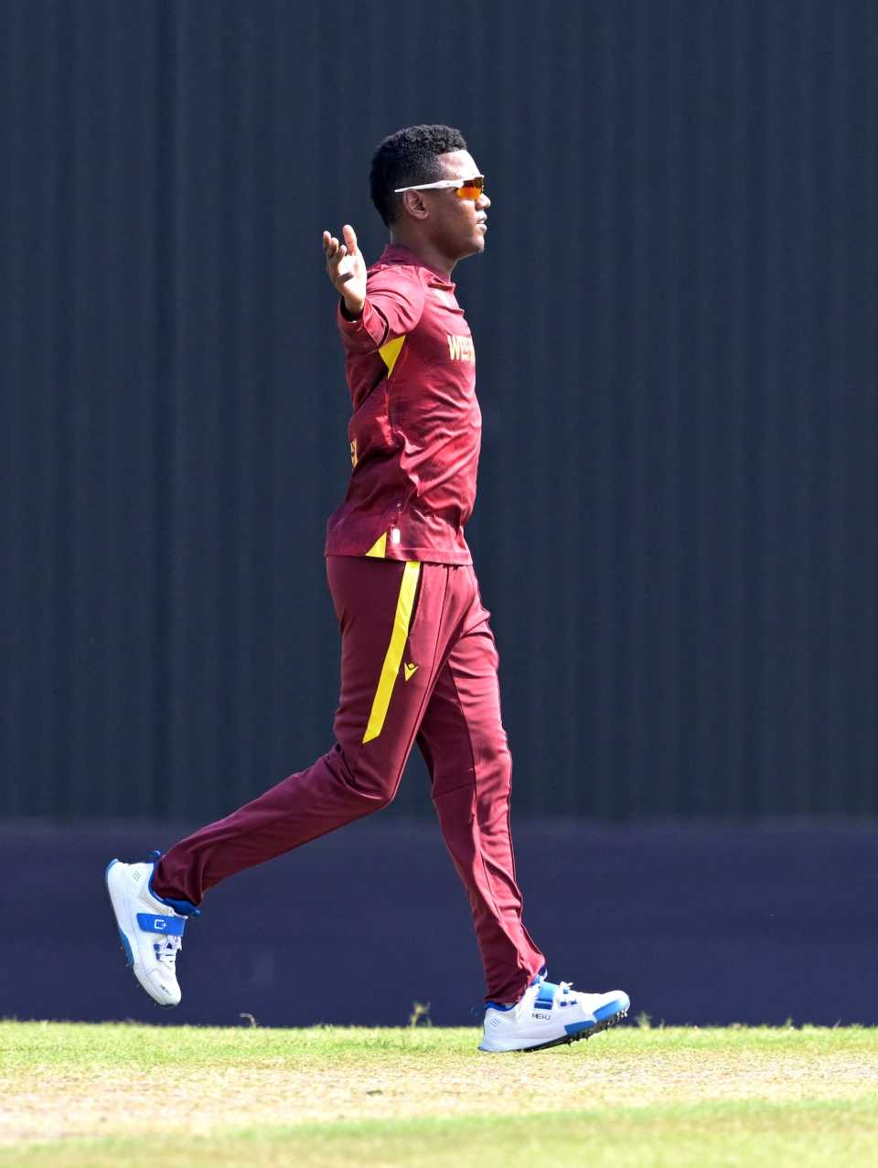 Akeal Hosein sent back Saif Hassan, Bangladesh vs West Indies, 2nd ODI, Dhaka, October 21, 2025
