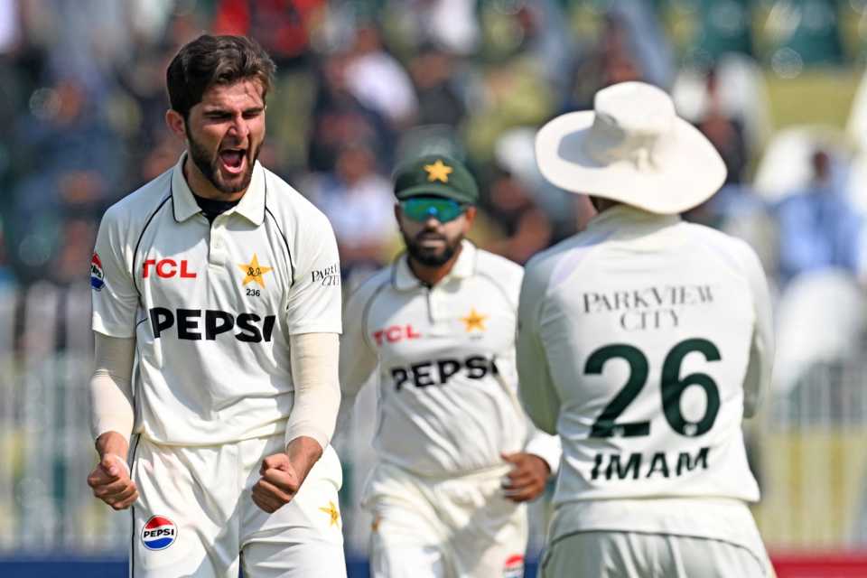 Shaheen Shah Afridi celebrates the dismissal of Ryan Rickelton, Pakistan vs South Africa, 2nd Test, Rawalpindi, 2nd day, October 21, 2025