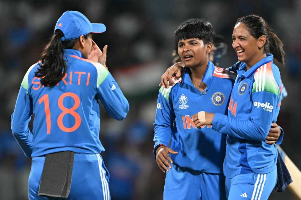 Smriti Mandhana and Harmanpreet Kaur got together to celebrate with Kranti Gaud, India vs New Zealand, Women's ODI World Cup, Navi Mumbai, October 23, 2025