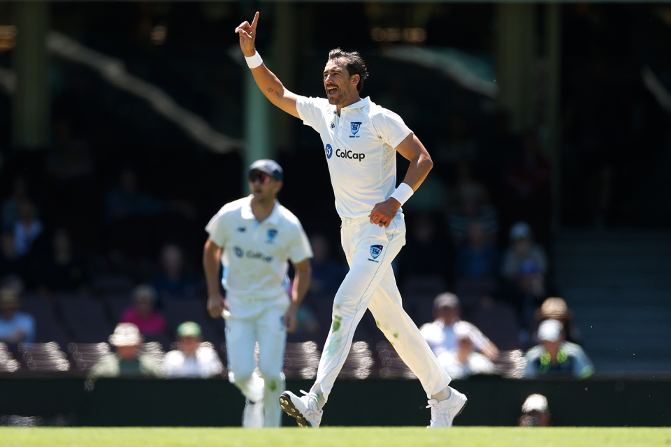 Mitchell Starc bowled a hostile spell after lunch, New South Wales vs Victoria, Sheffield Shield, SCG, November 10, 2025