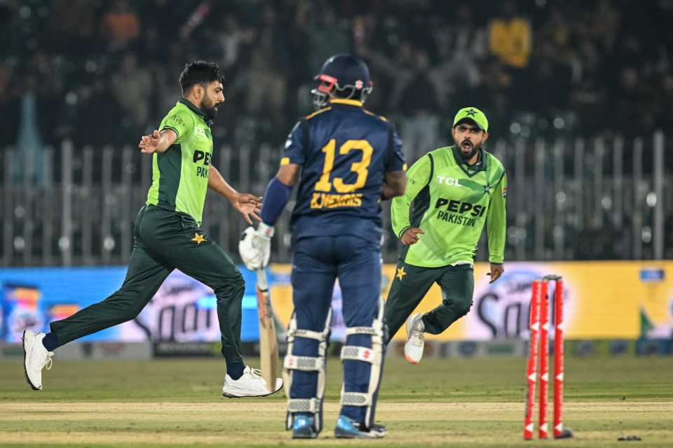 Haris Rauf and Babar Azam were pumped after Kusal Mendis chopped on, Pakistan vs Sri Lanka, 1st ODI, Rawalpindi, November 11, 2025