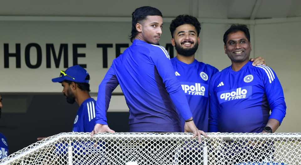 Ayush Badoni has a chat with Riyan Parag, Rajkot, November 12, 2025