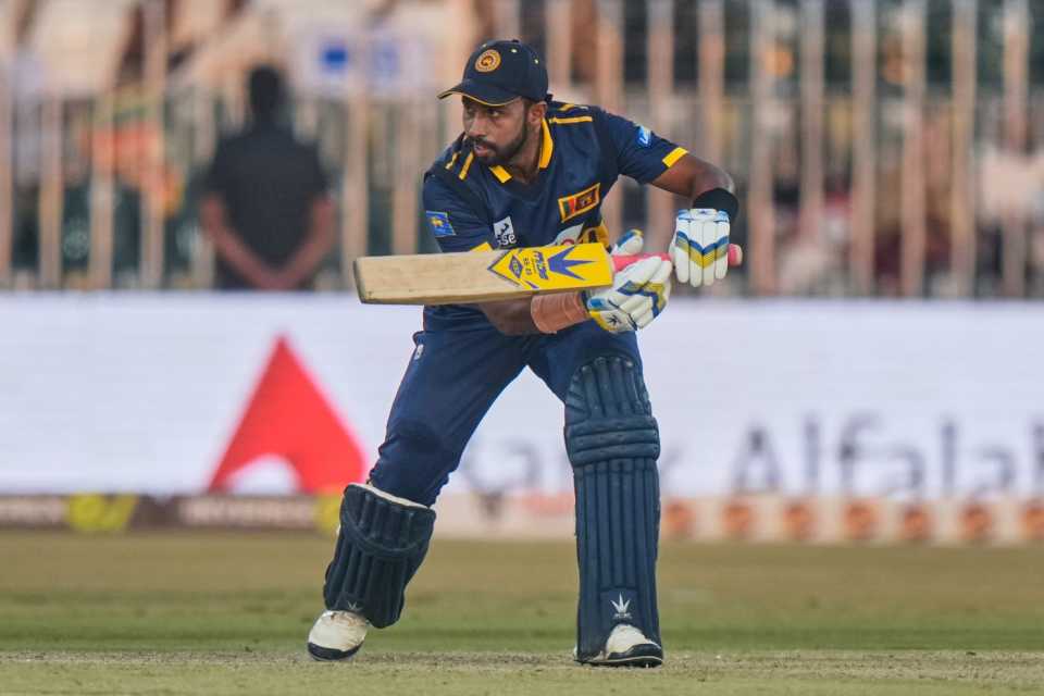 Sadeera Samarawickrama played a tempered knock before being bowled, Pakistan vs Sri Lanka, 2nd ODI, Rawalpindi, November 14, 2025