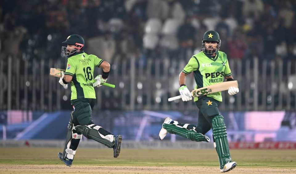 Babar Azam and Mohammad Rizwan saw Pakistan home with a century stand, Pakistan vs Sri Lanka, 2nd ODI, Rawalpindi, November 14, 2025