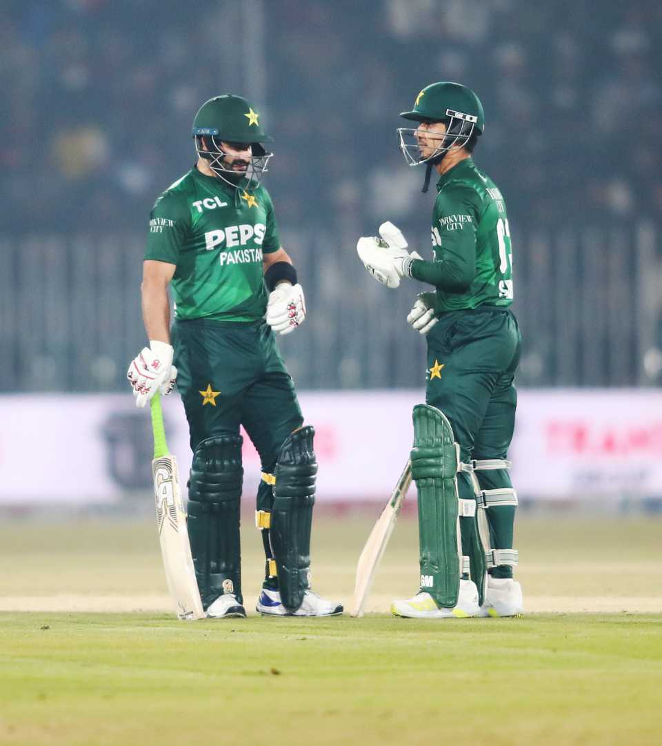 Sahibzada Farhan and Saim Ayub took out a substantial chunk from the modest target, Pakistan vs Sri Lanka, 3rd match, T20I tri-series, Rawalpindi, November 22, 2025