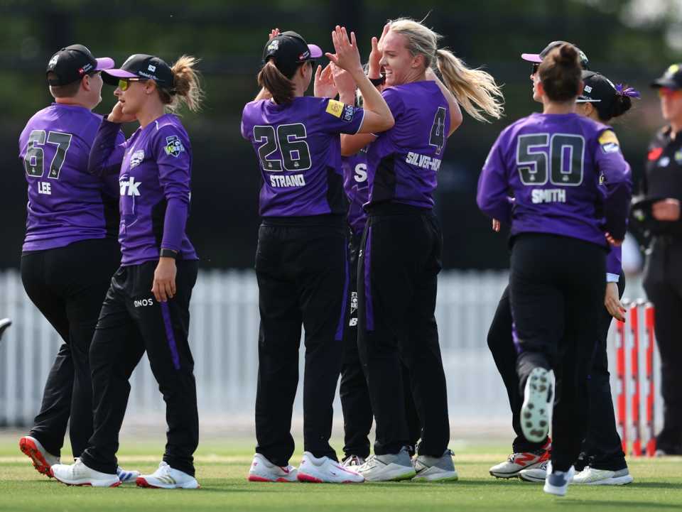 Hayley Silver-Holmes struck early for Hobart Hurricanes, Melbourne Stars vs Hobart Hurricanes, WBBL 2025-26, Melbourne, November 26, 2025