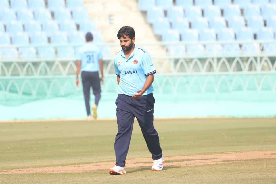 Shardul Thakur bowled a tight spell for Mumbai, Mumbai vs Railways, Syed Mushtaq Ali Trophy 2025-26, Lucknow, November 26, 2025