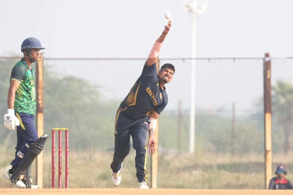 Karn Sharma bagged two wickets for just 23 runs, Assam vs Railways, Syed Mushtaq Ali Trophy, Lucknow, November 30, 2025