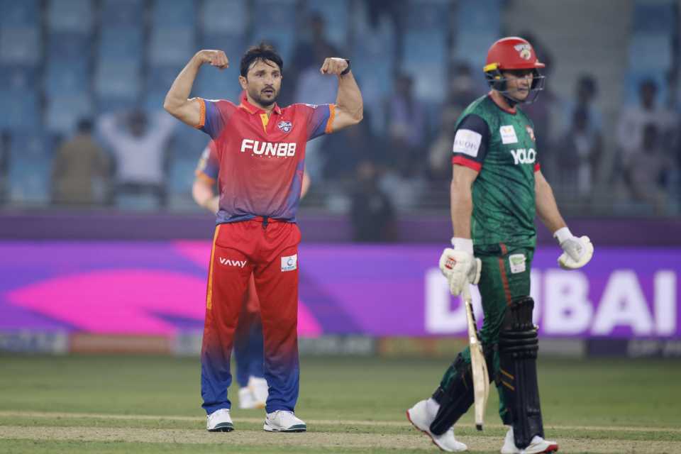 Gulbadin Naib celebrates a wicket, Dubai Capitals vs Desert Vipers, ILT20 2025-26, Dubai, December 2, 2025