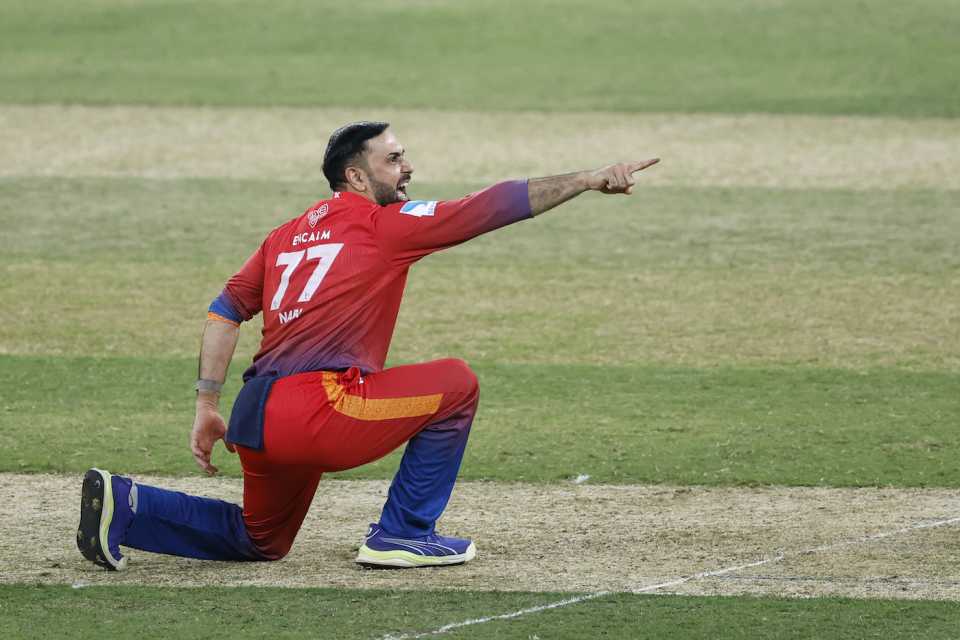 Mohammad Nabi took 2 wickets and conceded just 12 runs, Abu Dhabi Knight Riders vs Dubai Capitals, ILT20 2025-26, Dubai, December 7, 2025
