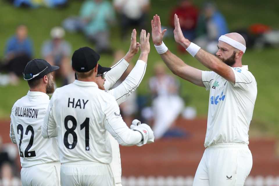 Michael Rae picked up the first wicket of West Indies' second innings, New Zealand vs West Indies, 2nd Test, Wellington, 2nd day, December 11, 2025