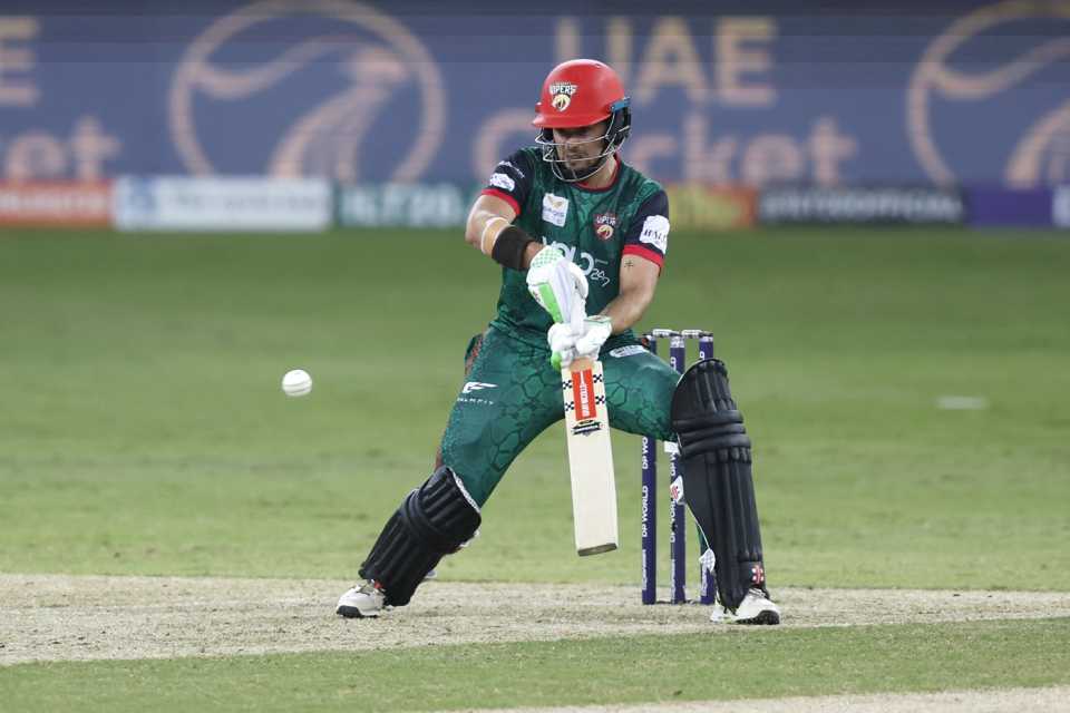 Max Holden gets innovative, Desert Vipers vs Gulf Giants, Dubai, ILT20, December 12, 2025