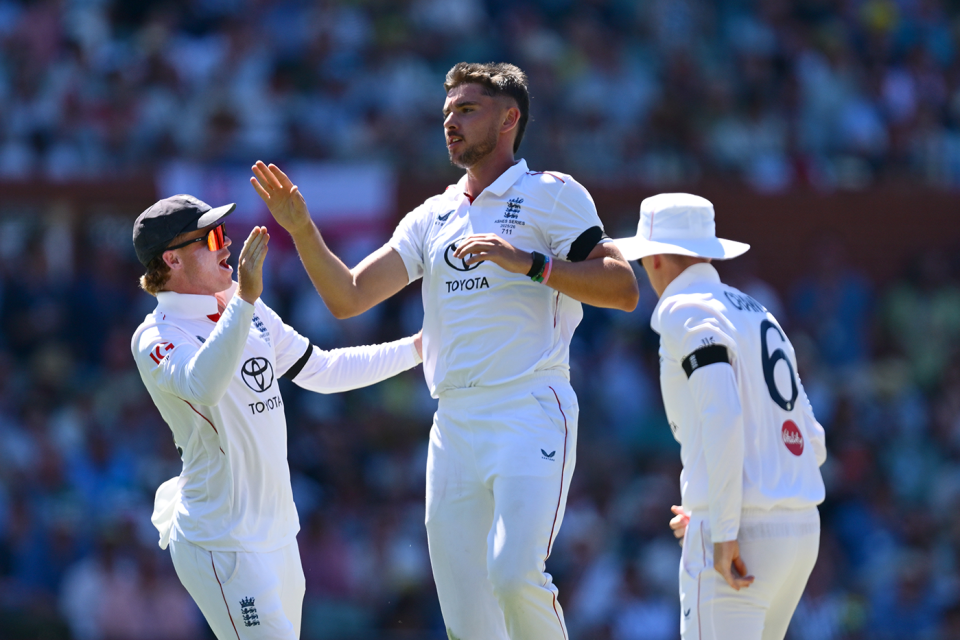 Josh Tongue broke through to remove Josh Inglis, Australia vs England, 3rd Test, Adelaide Oval, December 17, 2025