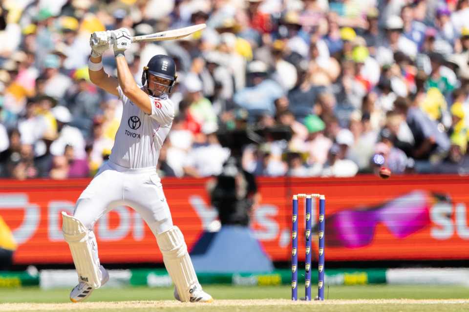 Jacob Bethell hits through the off side, Australia vs England, 4th Test, Melbourne, 2nd day, December 27, 2025