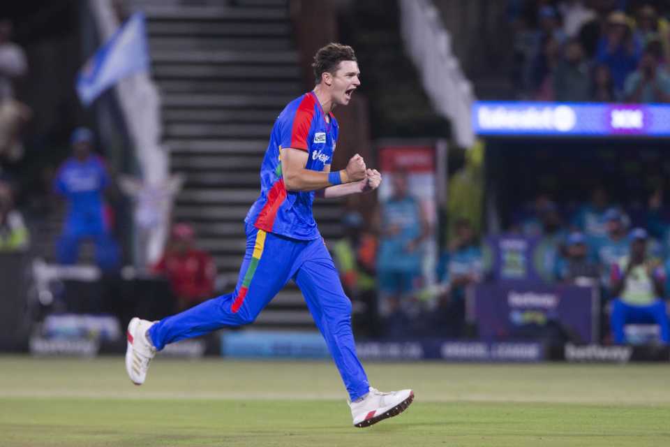 Eathan Bosch celebrates a wicket in the powerplay, Durban's Super Giants vs Joburg Super Kings, SA20 2026, Durban, December 30, 2025