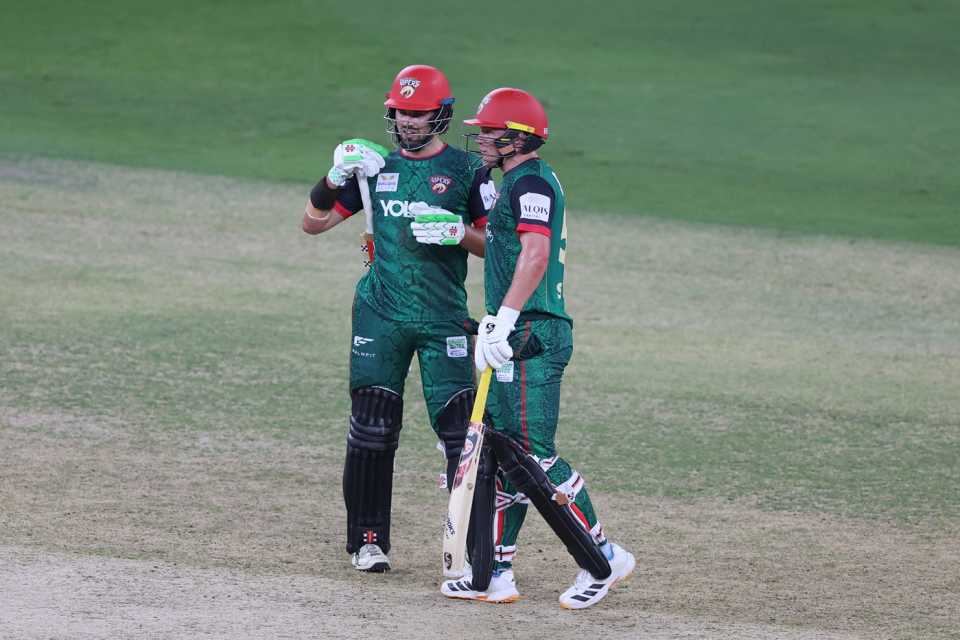 Max Holden and Sam Curran stitched an important partnership for the third wicket, Desert Vipers vs MI Emirates, ILT20, final, Dubai, January 4, 2026