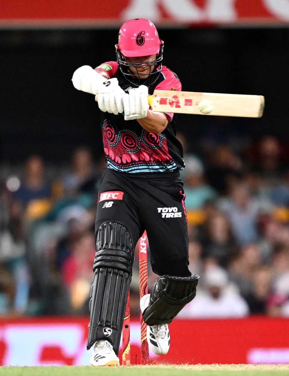Sam Curran scored a crucial unbeaten half-century, Brisbane Heat vs Sydney Sixers, BBL, Brisbane, December 18, 2025