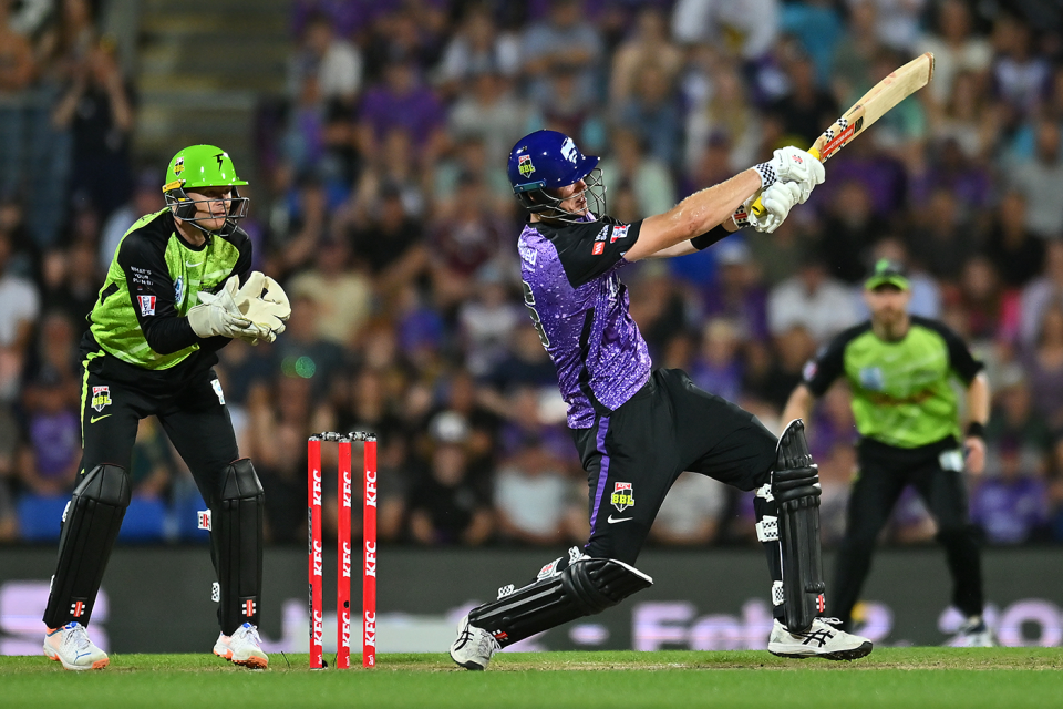 Mitchell Owen hit 11 sixes in his hundred, Hobart Hurricanes vs Sydney Thunder, BBL final, Hobart, January 27, 2025