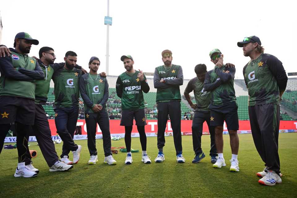 The Pakistan team in a huddle, Pakistan vs Australia, 2nd T20I, Lahore, January 31, 2026