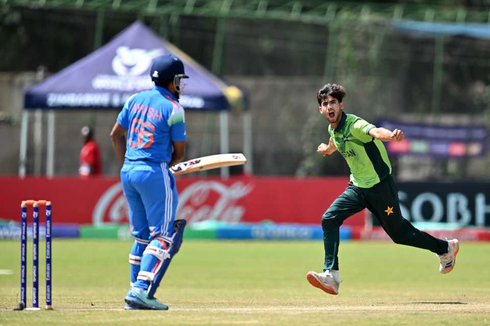 Mohammad Sayyam nicked off Ayush Mhatre for a duck, India vs Pakistan, Under-19 World Cup, Bulawayo, February 1, 2026