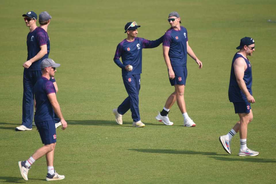 Zainullah Ihsan with his team-mates during a practice session, Eden Gardens, February 6, 2026