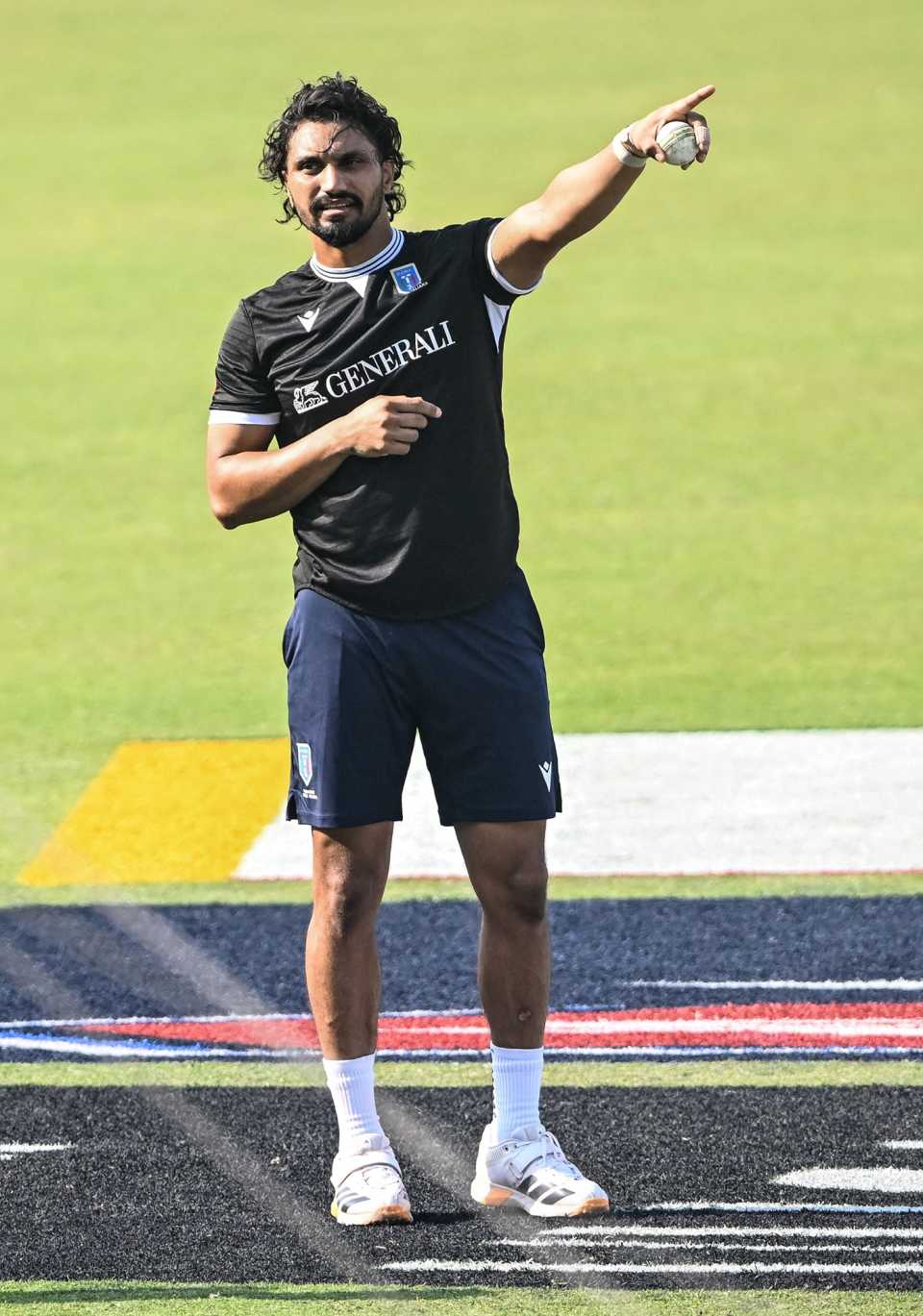 Jaspreet Singh gets ready to bowl, Italy vs Scotland, Men's T20 World Cup, Kolkata, February 8, 2026