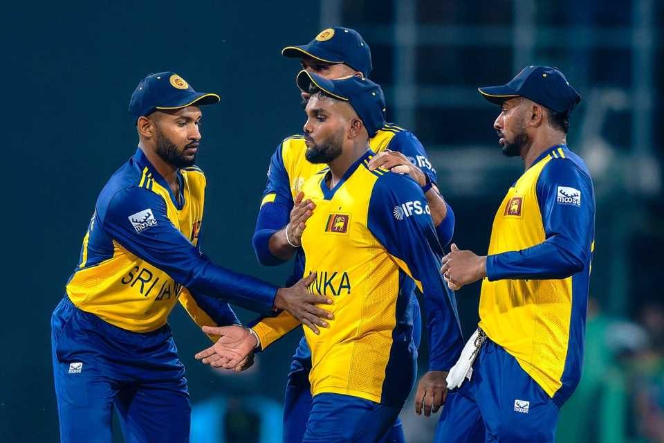 Wanindu Hasaranga castled Ross Adair despite an injury, Sri Lanka vs Ireland, Men's T20 World Cup, Colombo, February 8, 2026