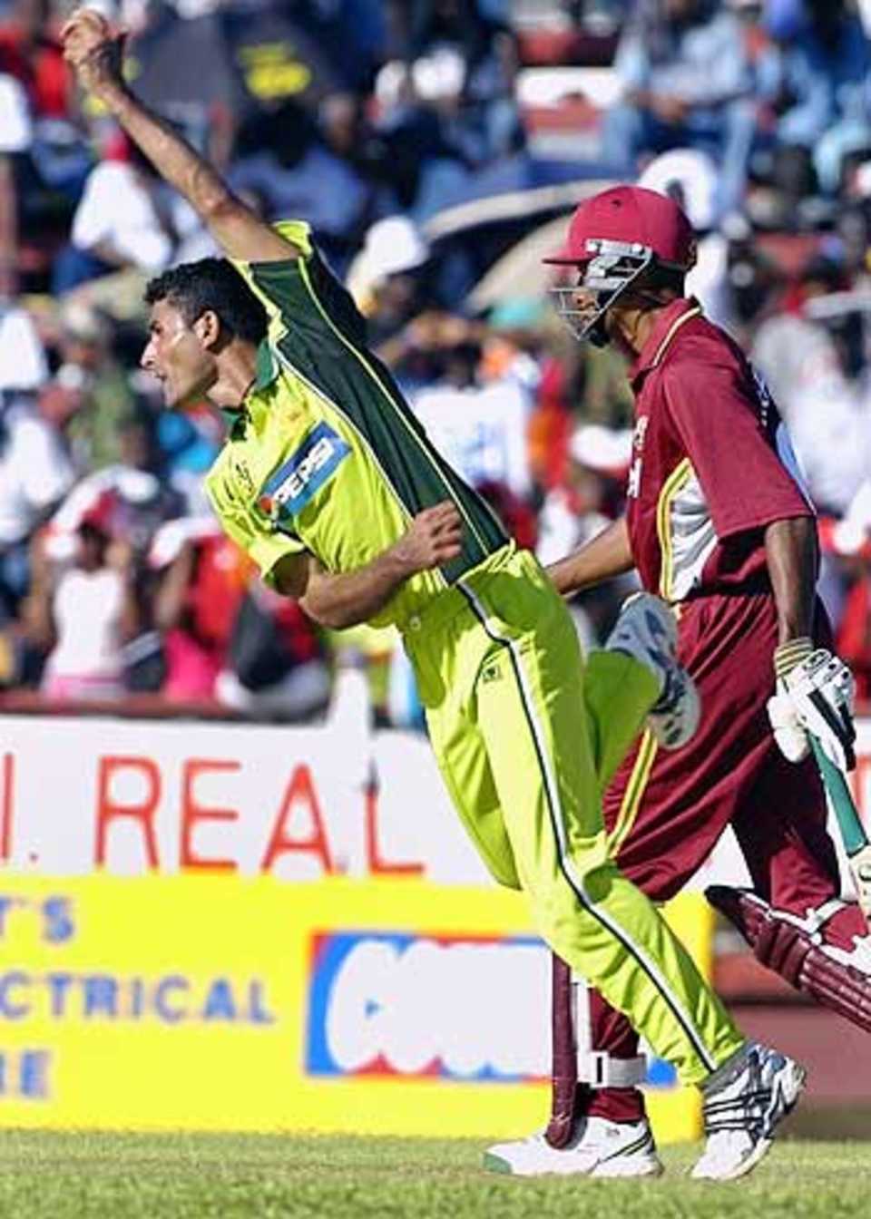 Abdul Razzaq runs into bowl during his matchwinning performance of 4 for 29, West Indies v Pakistan, 1st ODI, St Vincent, May 18, 2005