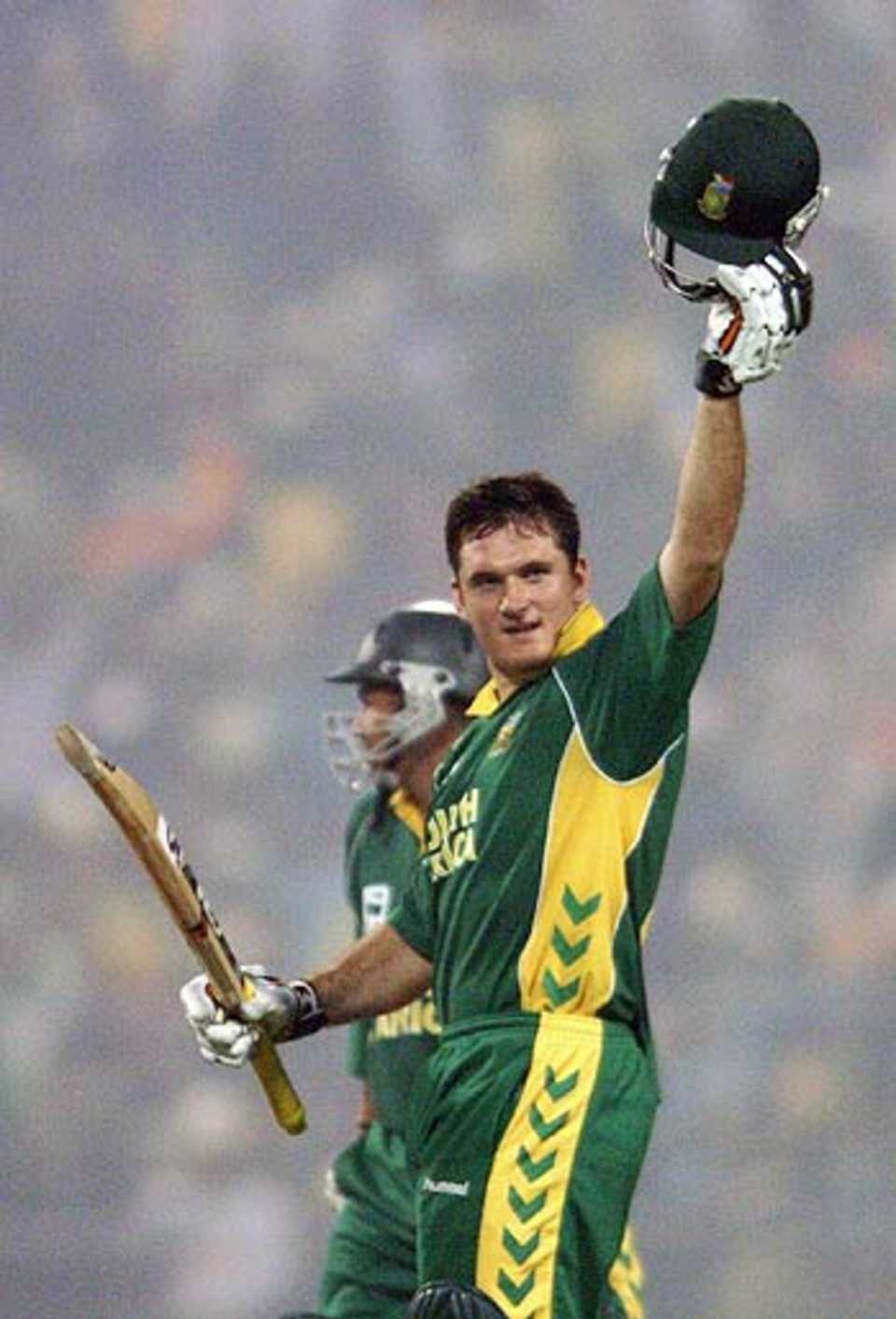 Graeme Smith celebrates his fine hundred, India v South Africa, 4th ODI, Kolkata, November 25, 2005
