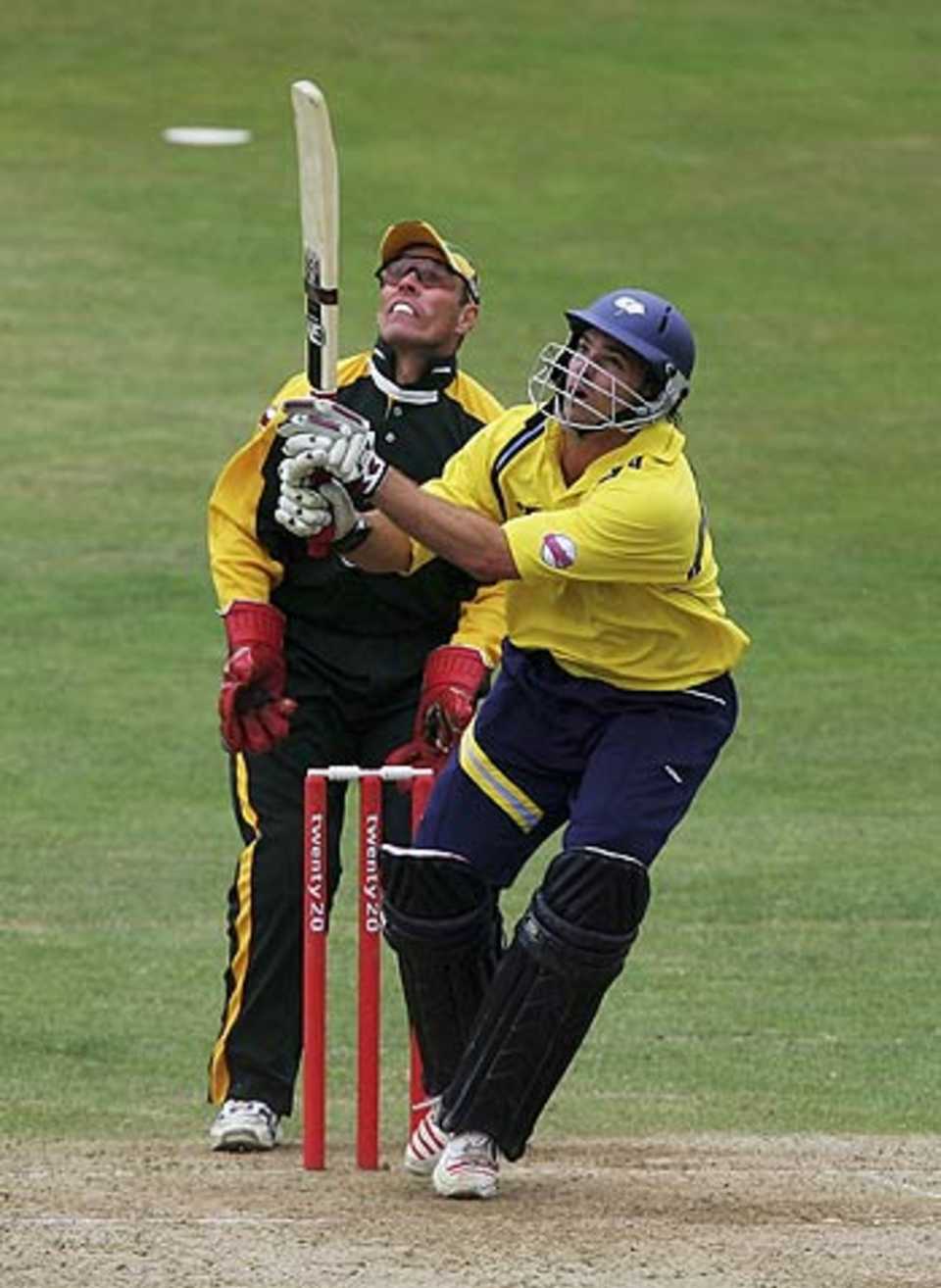 Michael Lumb's 48-ball 66 wasn't enough for Yorkshire, Yorkshire v Leicestershire, Twenty20 Cup, Headingley, July 8, 2006