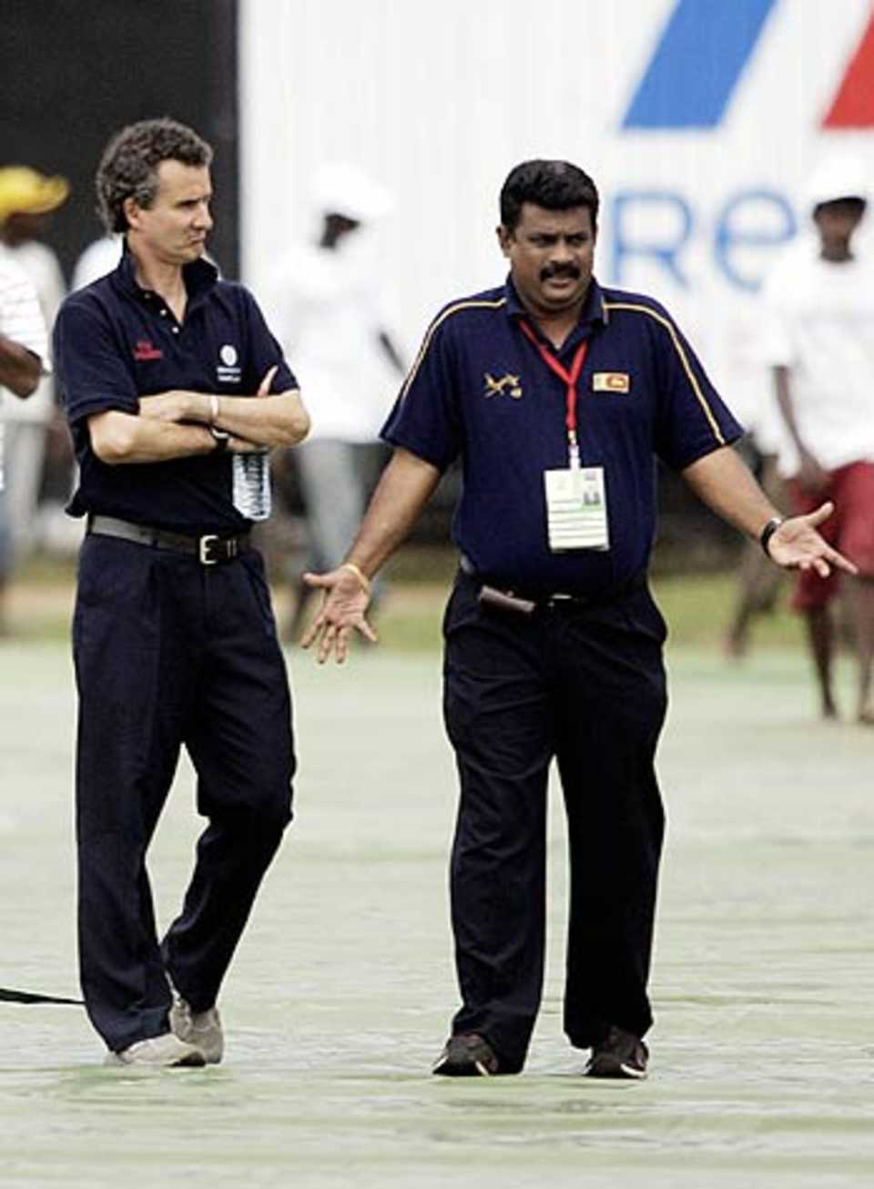 Billy Bowden does an inspection along with an official at the Sinhalese Sports Club
