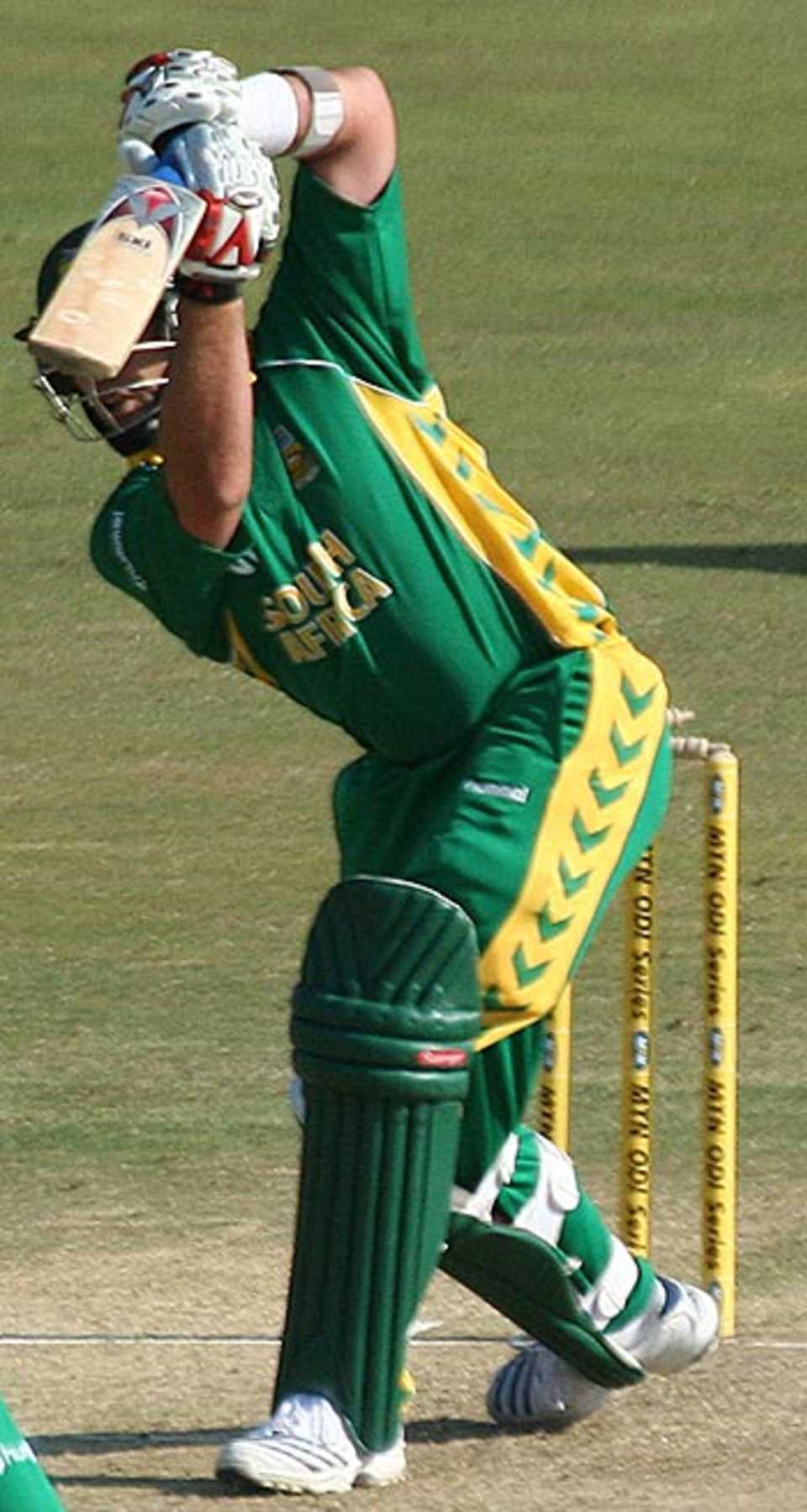Jacques Kallis is bowled by Alfonso Thomas