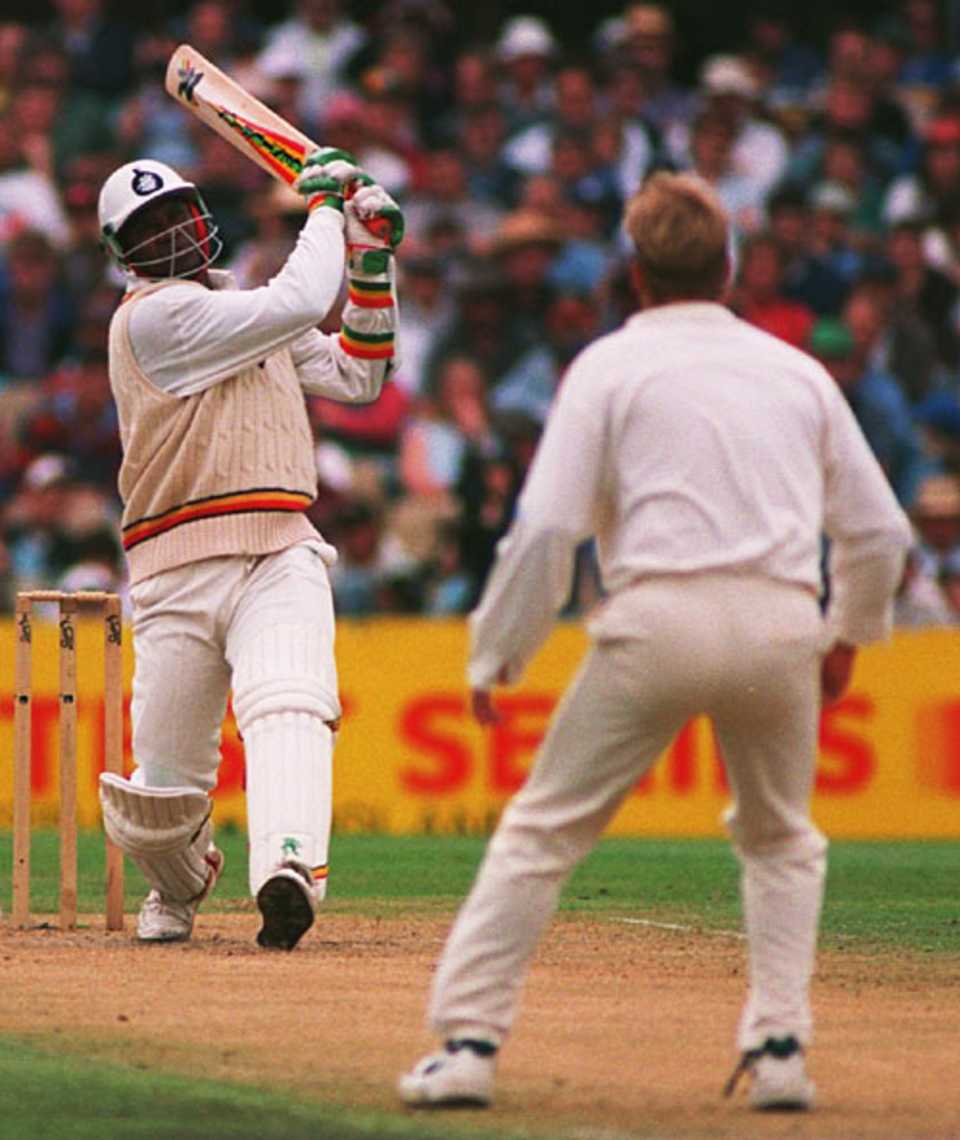 Devon Malcolm smashes Shane Warne for six, Australia v England, 3rd Test, Sydney, January 2, 1995