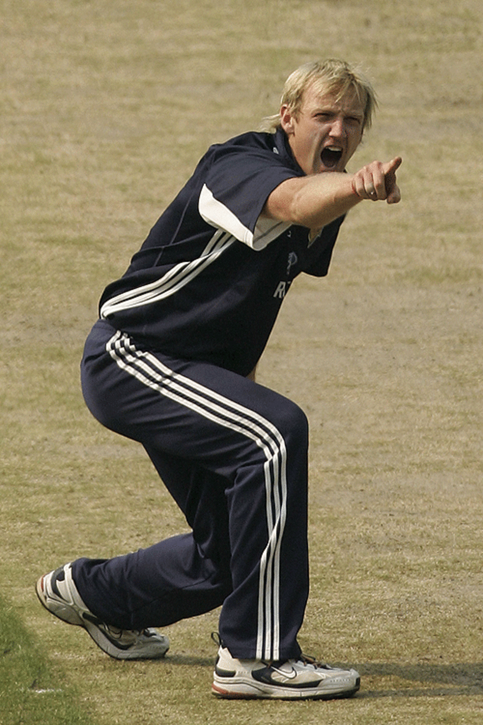 Cameron White appeals for a wicket