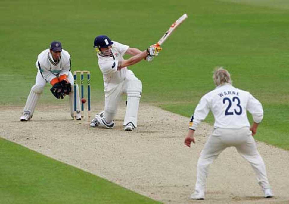 Andrew Flintoff and Shane Warne had a brief battle between the rain, Hampshire v Lancashire, County Championship, Division One, The Rose Bowl, May 11, 2007