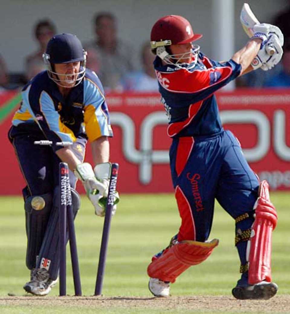 James Hildreth is bowled by Cameron White for 48, Somerset v Derbyshire, Pro40, Taunton, August 5, 2007