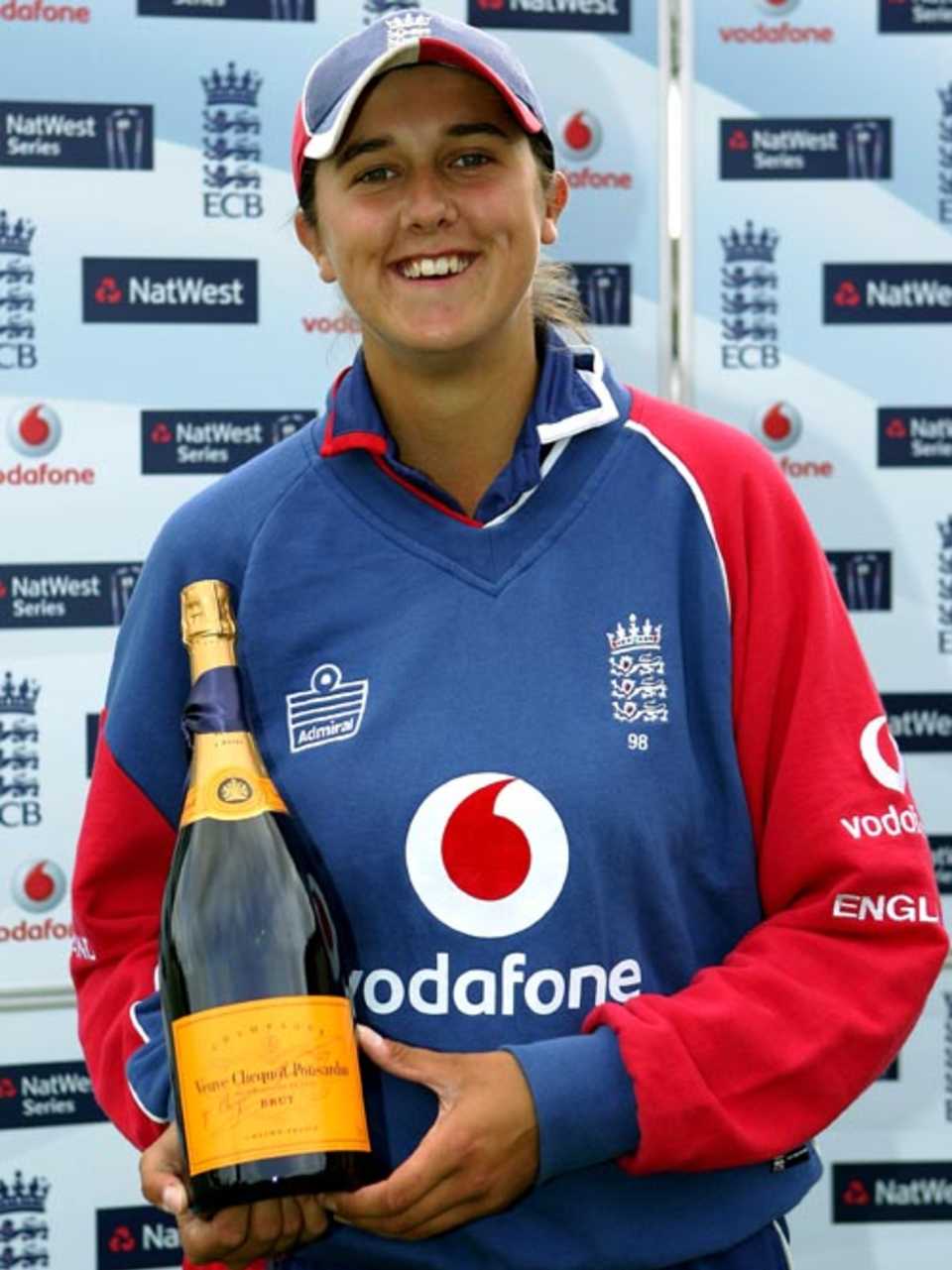 Jenny Gunn was named Player of the Match for her four-for, England v New Zealand, 5th women's ODI, Blackpool, August 27, 2007