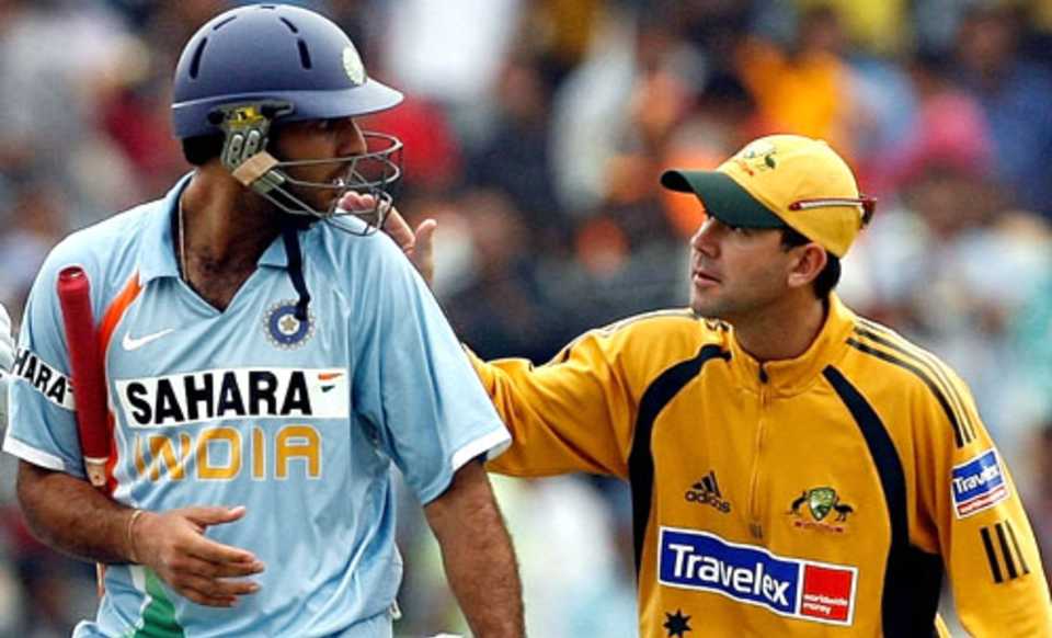 Ricky Ponting gives Yuvraj Singh a pat on the back after his knock