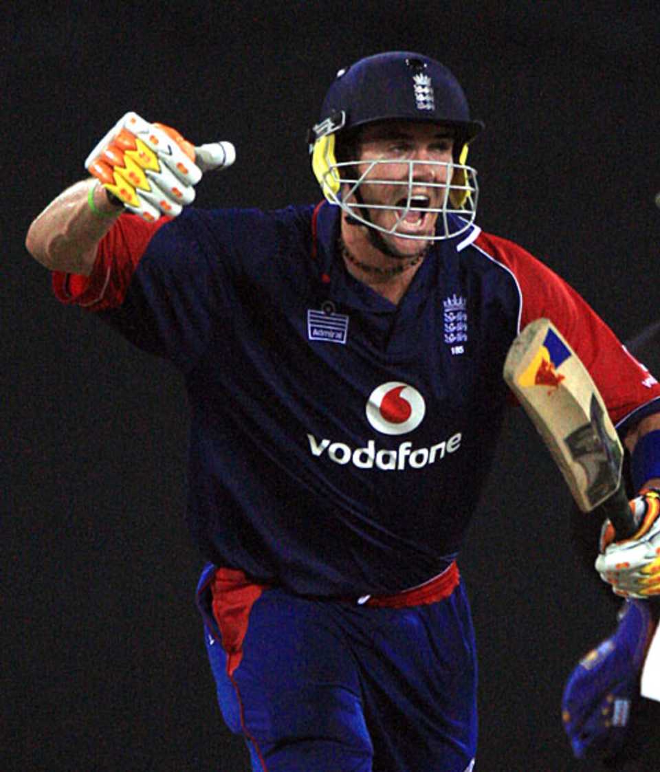 Kevin Pietersen pumps his fist after leading England to a five-wicket win over Sri Lanka, Sri Lanka v England, 4th ODI, Colombo, October 10, 2007