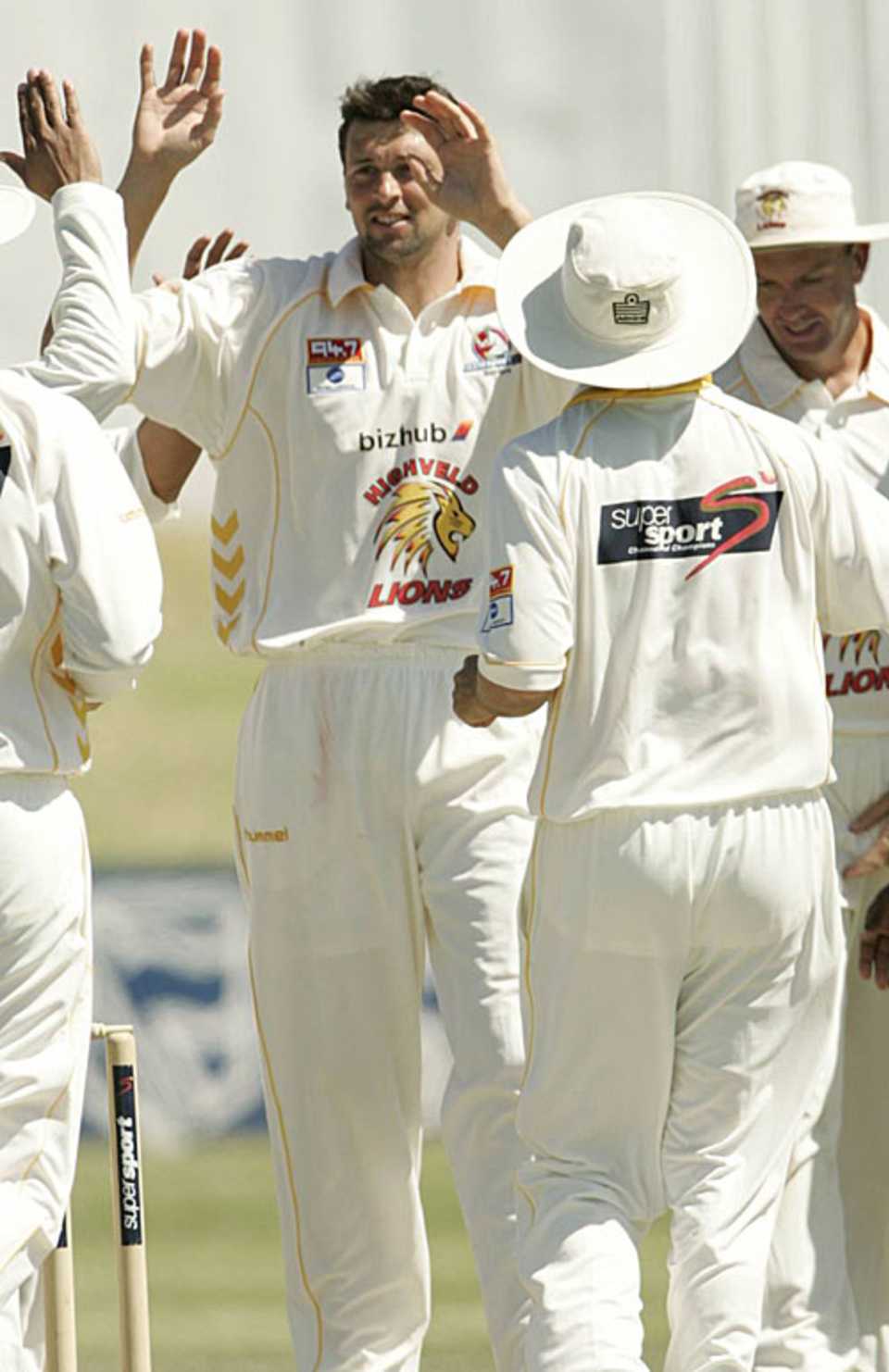 Steve Harmison is congratulated on his early breakthrough for the Lions in South Africa, Cape Cobras v Lions, SuperSport Series, Paarl, November 10, 2007