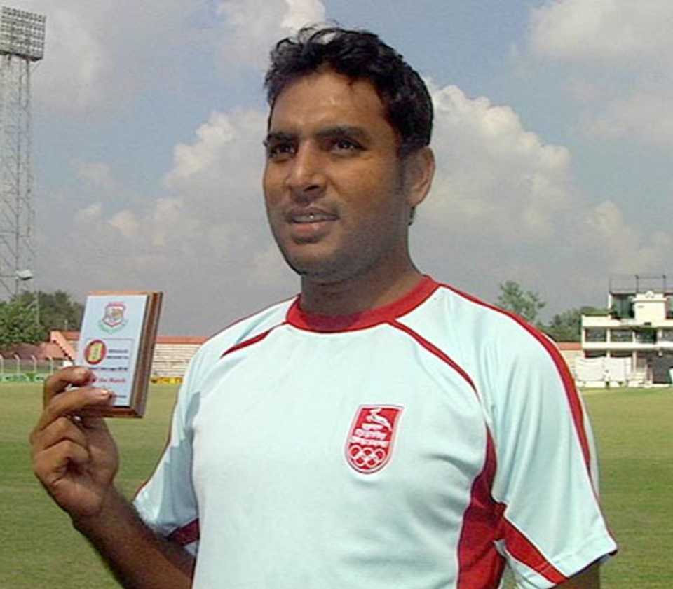 Tushar Imran was named Man of the Match for his 165 in Khulna's first innings
