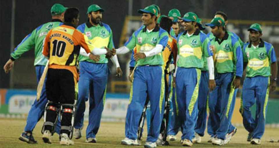 Hyderabad Heroes completed a 33-run win, Mumbai Champs v Hyderabad Heroes, Indian Cricket League, December 1, 2007