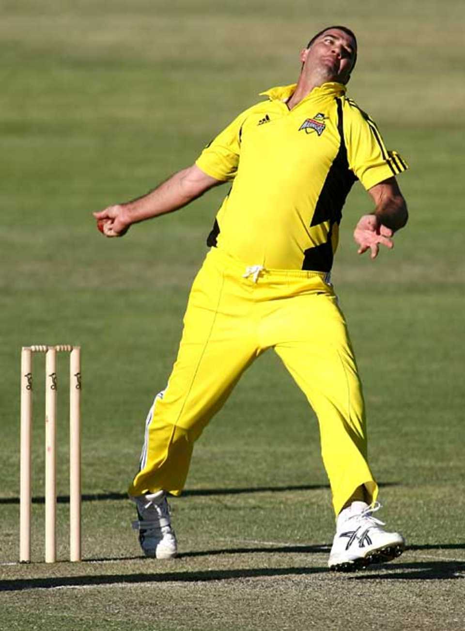 Jo Angel rolls back the years for the Chairman's XI, CA Chairman's XI v New Zealanders at Lilac Hill, December 7, 2007