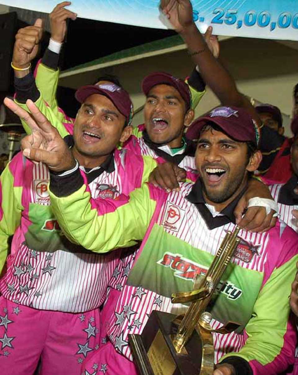 Man-of-the-Match R Sathish celebrates with his team-mates, Chennai Superstars v Kolkata Tigers, 1st semi-final, Indian Cricket League, Panchkula, December 14, 2007